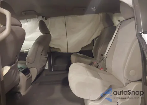 2015 Toyota Sienna Le from USA, damaged, VIN 5TDKK3DC9FS616844